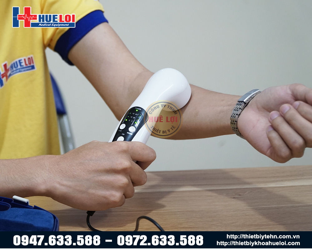 S&oacute;ng si&ecirc;u &acirc;m trị liệu